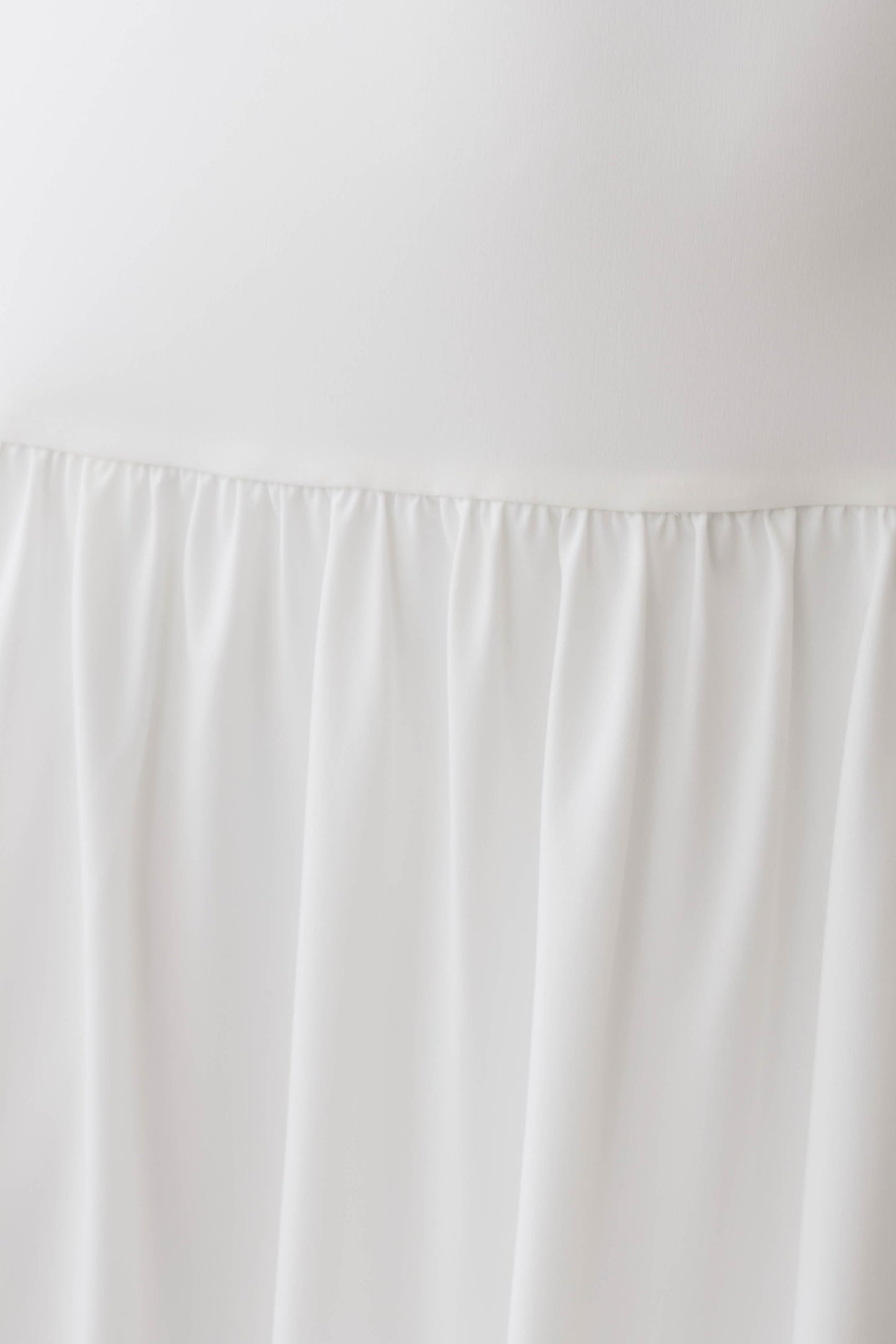 Vestido Midi Cuello Alto Cowl Ailla - Blanco
