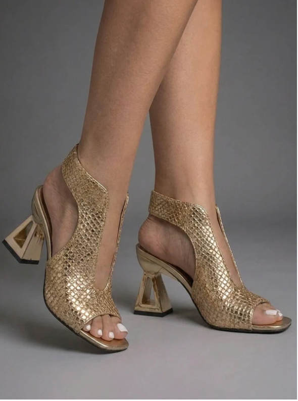 Vittoria | Elegantes sandalias trenzadas