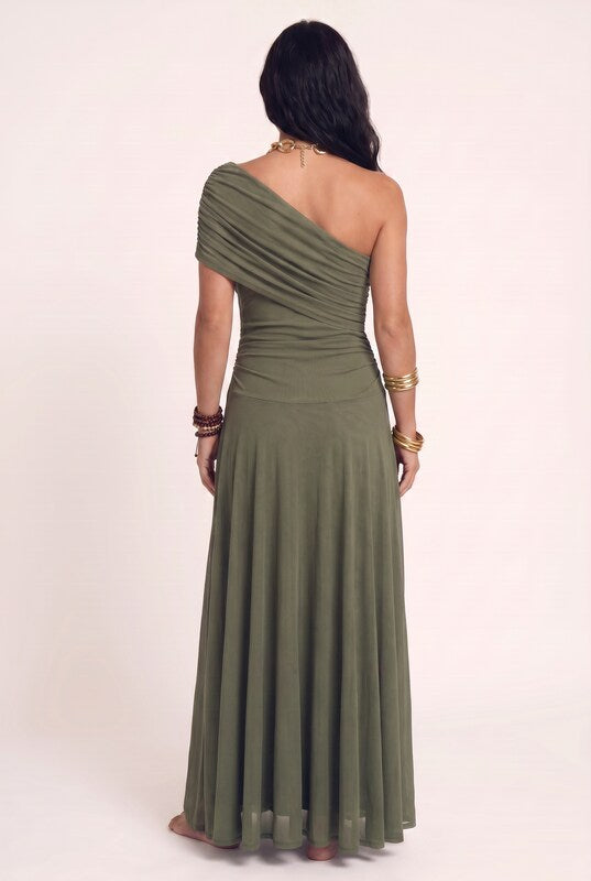 Vestido elegante sin tirantes de red
