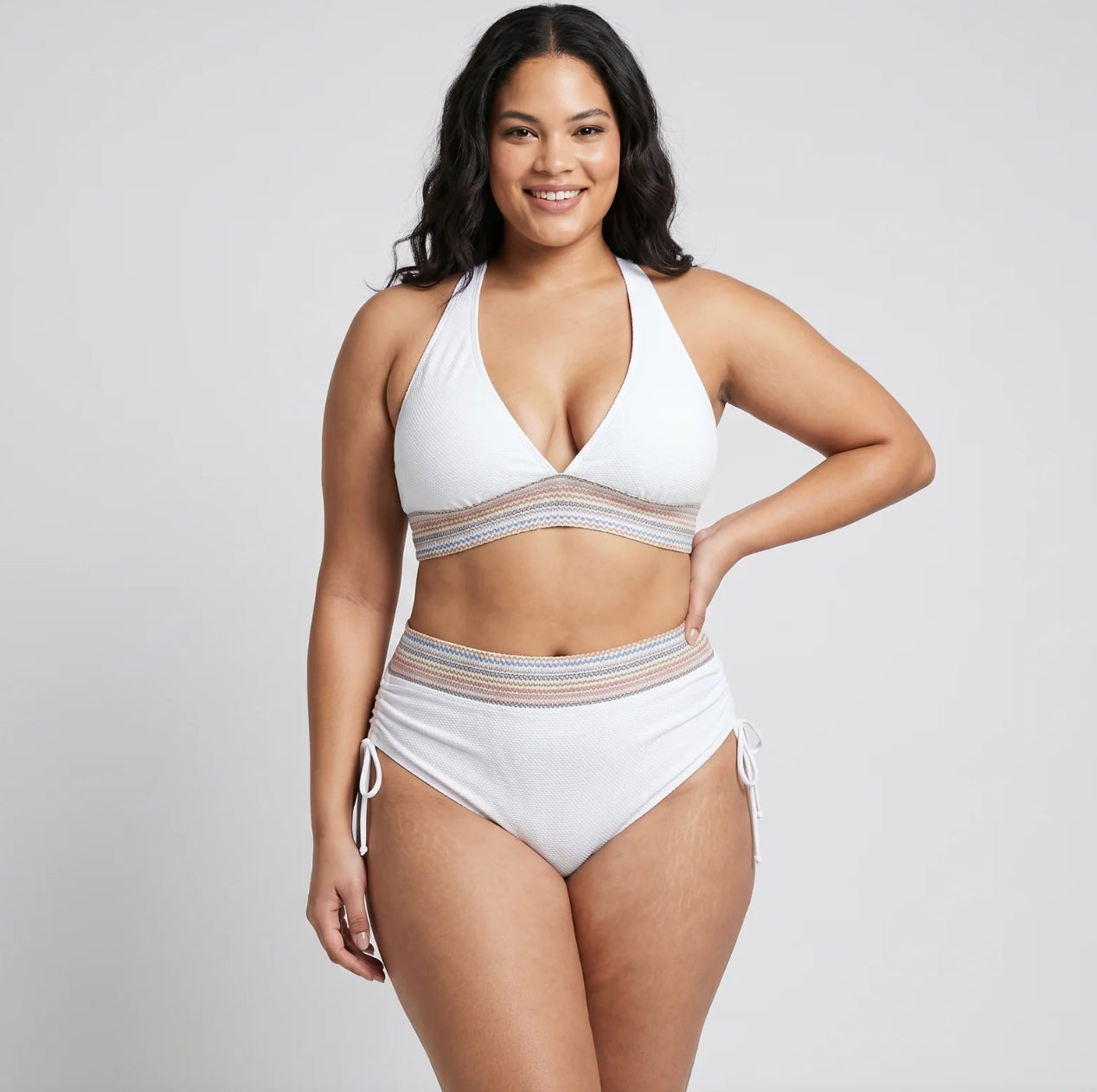 Bikini moldeador para un vientre plano