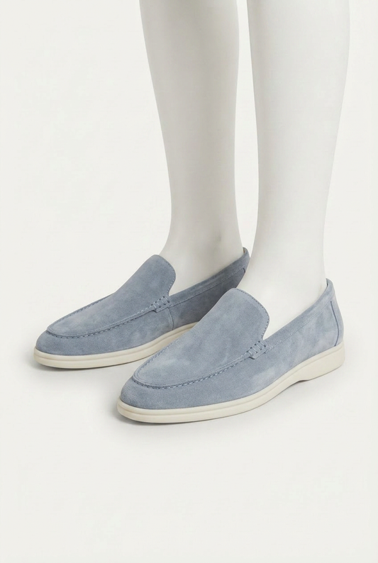 Elegantes mocasines de ante